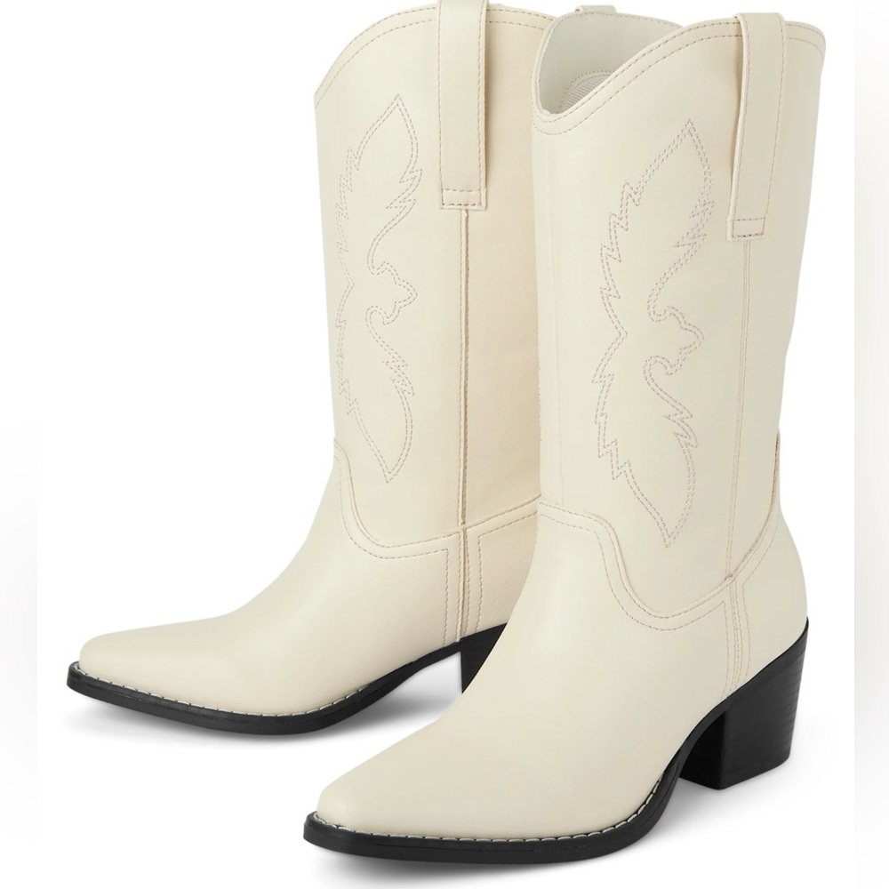 NWT The Children’s Place Sugar & Jade Tween Girls White Cowgirl Boots Youth 4